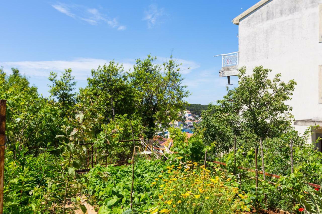 Adelia Apartment Mali Losinj Exterior photo